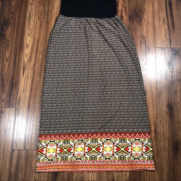 new directions Dresses & Skirts - New Directions brown tribal print maxi skirt Large
